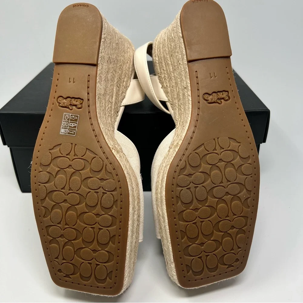 Coach Signature C Wedge Sandals
Size 11 - Picture 8 of 10